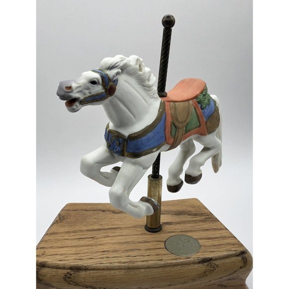Vintage American Carousel Horse Tobin Fraley Willitts Ltd Edition Music Box 5967 - Picture 2 of 5
